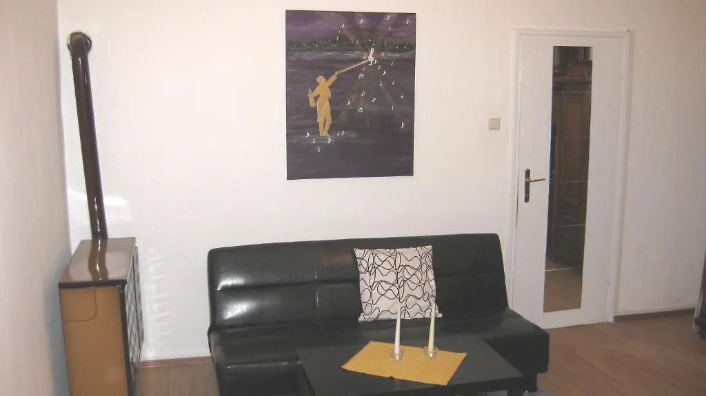 Apartments Heine Vienna 0*,